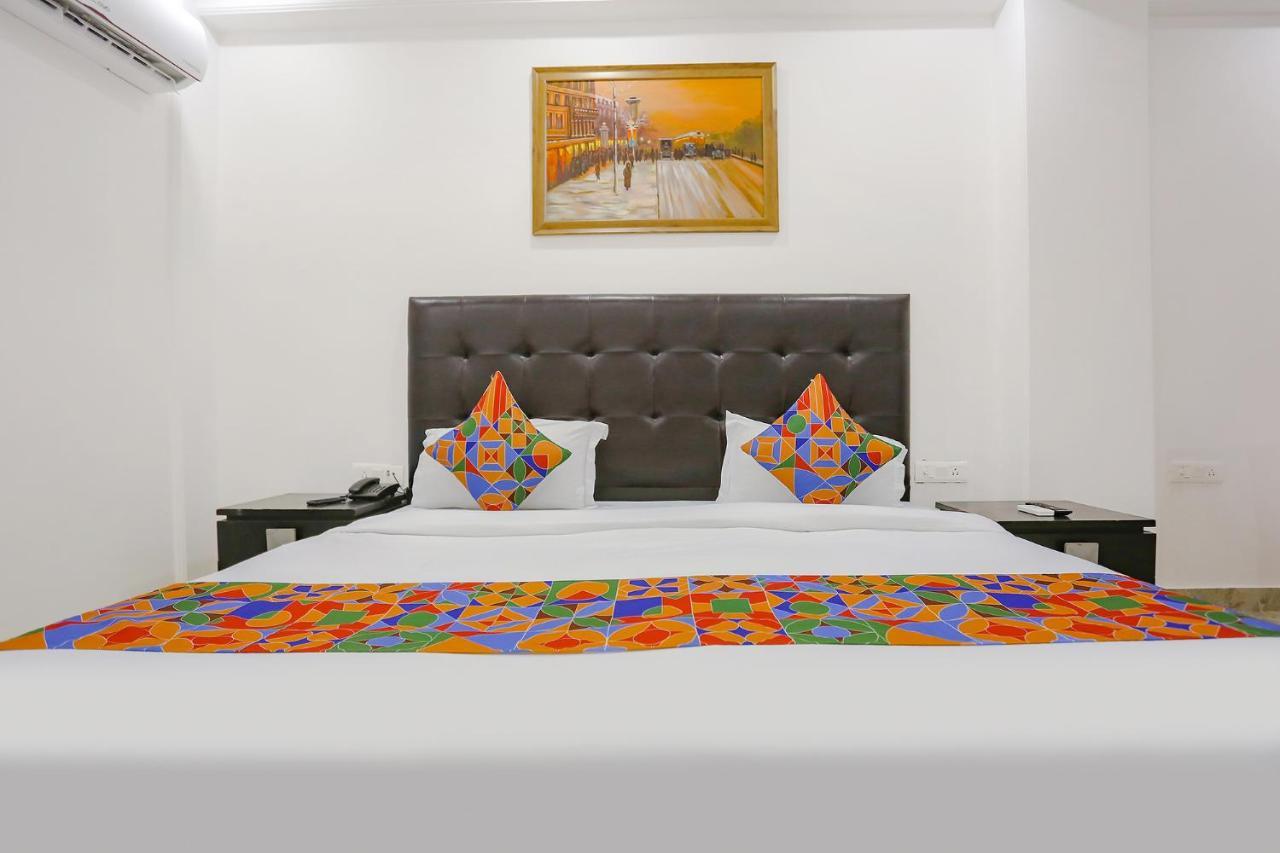 Fabexpress Taj Residency Near Yashobhoomi Convention Centre Hotel Делхи Екстериор снимка