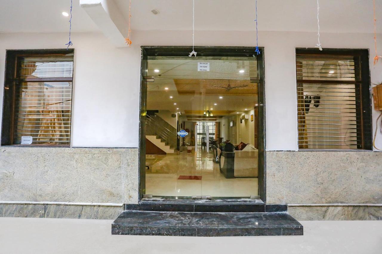 Fabexpress Taj Residency Near Yashobhoomi Convention Centre Hotel Делхи Екстериор снимка