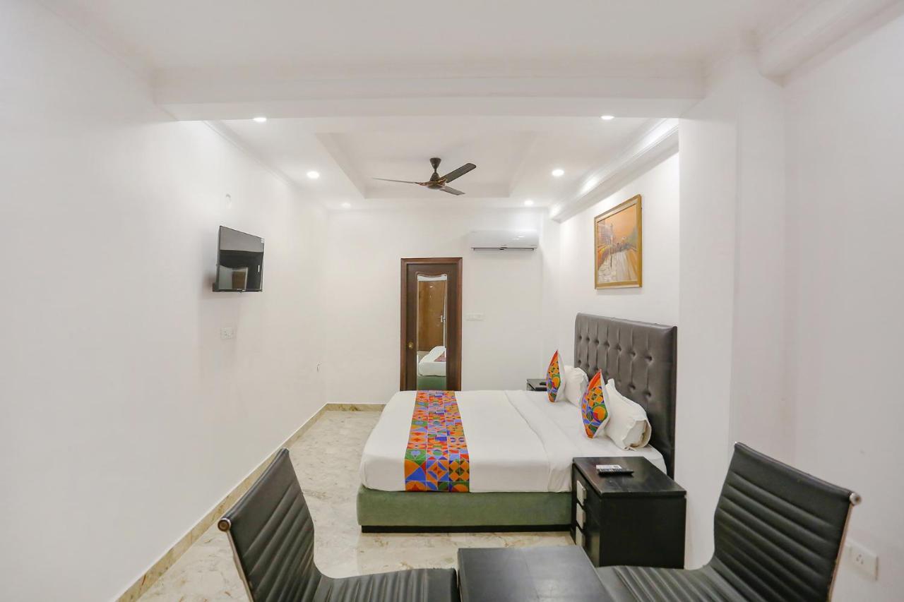 Fabexpress Taj Residency Near Yashobhoomi Convention Centre Hotel Делхи Екстериор снимка